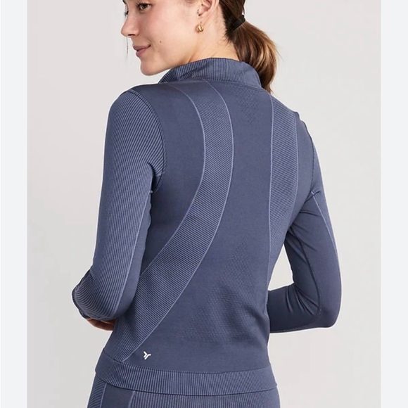 Seamless Quarter Zip Rib-Panelled Top and Pants Set - Picture 3 of 15